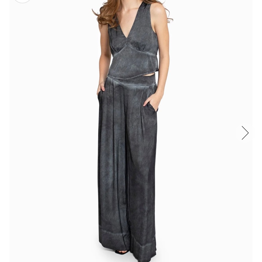 Nicole Miller Raw Silk Set